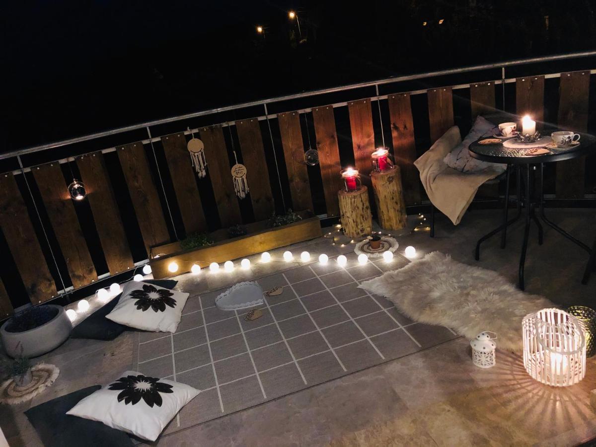 Nibylandia Motylkowa Villa Nowa Wies Grodziska ภายนอก รูปภาพ