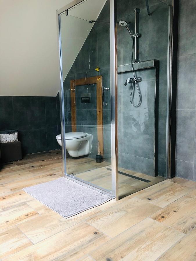 Nibylandia Motylkowa Villa Nowa Wies Grodziska ภายนอก รูปภาพ